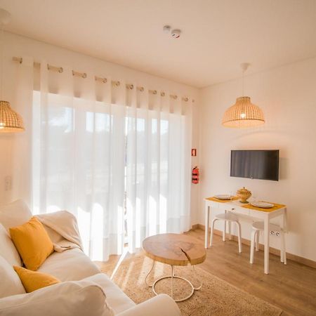 188 Apartments - Buganvilia - Pool And Balcony Cascais Esterno foto